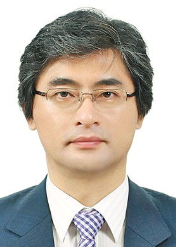 신봉기 사진